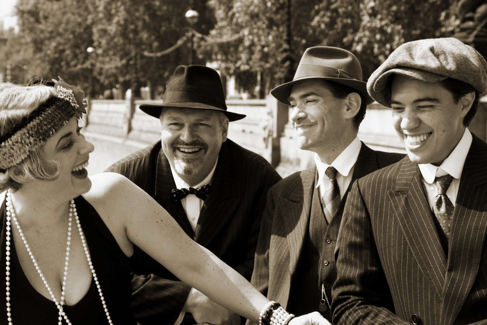 The Chicago gypsy jazz scene Holovatycom